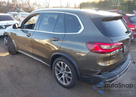 2020 BMW X5 xDrive40I z USA, uszkodzony, nr VIN 5UXCR6C06L9D47805